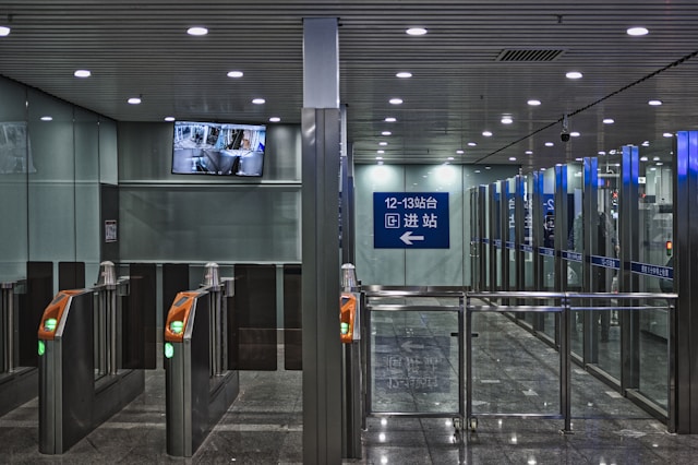 Rfid Label Gate Access